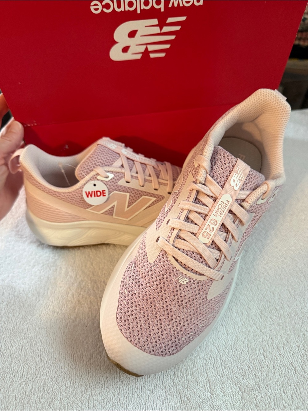 New Balance Girls Fresh Foam 625 Wide Running Shoes NIB